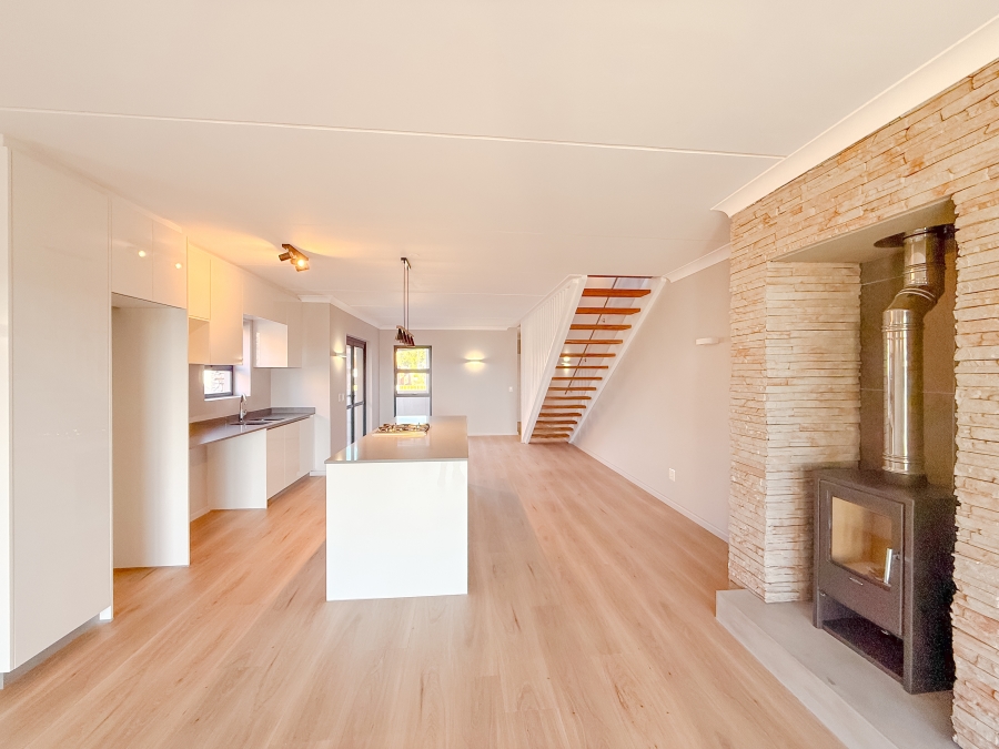 3 Bedroom Property for Sale in Plettenberg Bay Central Western Cape